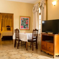 Отель The Westender Inn 3* Люкс с различными типами кроватей фото 17