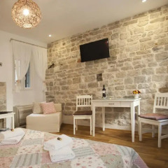 Отель Luxury Room Kokola комната для гостей