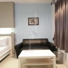 Отель Eazy Motel B.a.n.g.n.a в номере