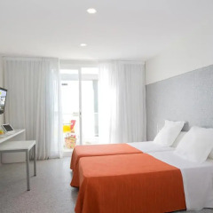Отель Apartamentos Mix Bahia Real Студия с различными типами кроватей фото 13