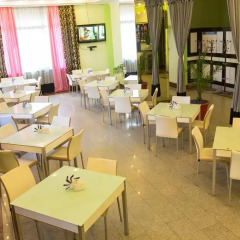 Гостиница Тройка в Красной Поляне 3 отзыва об отеле, цены и фото номеров - забронировать гостиницу Тройка онлайн Красная Поляна питание фото 3