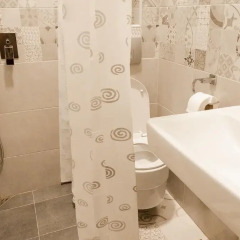 Roommates Hostel Белград ванная