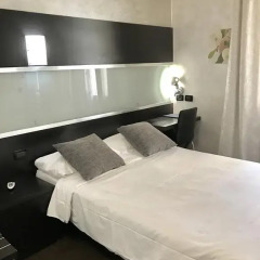 Hotel Bolzano 3* Стандартный номер с двуспальной кроватью фото 9