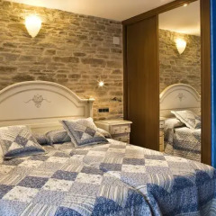Отель Hostal Raices Стандартный номер с различными типами кроватей фото 9