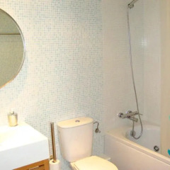 Апартаменты Old Town Ramblas Apartments ванная