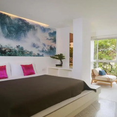 Sino House Phuket Hotel 3* Улучшенный номер с различными типами кроватей фото 12