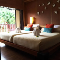Seaview Patong Hotel 3* Улучшенный номер с двуспальной кроватью