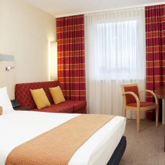 Отель Holiday Inn Express Munich Airport 3* Стандартный номер с различными типами кроватей фото 2