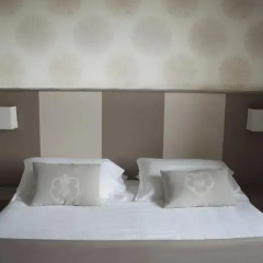 L'hotel Римини балкон