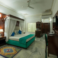 Hotel Rang Mahal 4* Стандартный номер с различными типами кроватей фото 5