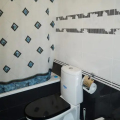 Гостиница Holiday Home On Kuybysheva Коттедж с различными типами кроватей фото 30
