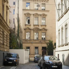 Отель Hanan's Pštrossova парковка