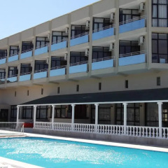 Отель Poseidon Cesme Resort � All Inclusive Чешме бассейн фото 2