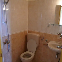 Отель Krasi Hotel Болгария, Равда - отзывы, цены и фото номеров - забронировать отель Krasi Hotel онлайн ванная фото 2