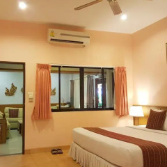 Отель Birds & Bees Resort 3* Семейный люкс с двуспальной кроватью фото 11