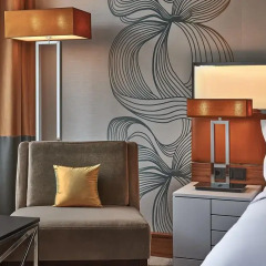 Отель Reichshof Hamburg, Curio Collection by Hilton 4* Номер Medium с двуспальной кроватью фото 3