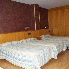 Отель Hostal Los Valles комната для гостей фото 5