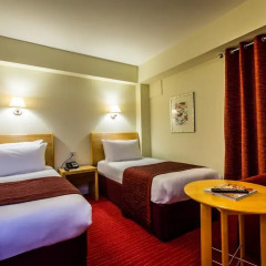 Отель Holiday Inn London - Kensington 4* Стандартный номер с различными типами кроватей фото 9
