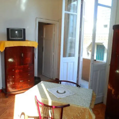 Triomphe Hostel Стандартный номер с двуспальной кроватью фото 3