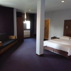 Отель The Pavilion Place 3* Семейный номер Делюкс с двуспальной кроватью фото 4