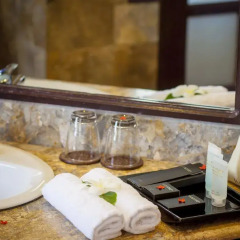 Отель Hoi An Riverside Resort & Spa 4* Люкс с различными типами кроватей фото 6