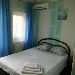 Гостиница Inn Apelsin в Краснодаре 4 отзыва об отеле, цены и фото номеров - забронировать гостиницу Inn Apelsin онлайн Краснодар комната для гостей фото 4