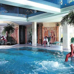 Отель Sport- & Wellnesshotel Angerhof бассейн