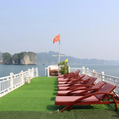 Отель Halong Fantasea Cruise 3* Номер Делюкс с различными типами кроватей фото 12