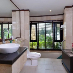 Отель Andaman White Beach Resort 4* Номер Делюкс с различными типами кроватей фото 14