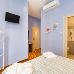Отель La Grande Bellezza Guesthouse Rome 2* Стандартный номер с различными типами кроватей фото 18