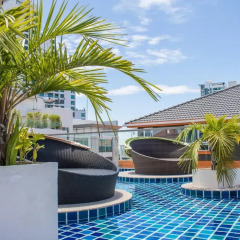 Отель C-View Residence Паттайя