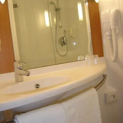 Отель Ibis Genève Petit Lancy 2* Стандартный номер с различными типами кроватей фото 4