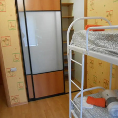 Гостиница Hostel Jules Verne в Челябинске отзывы, цены и фото номеров - забронировать гостиницу Hostel Jules Verne онлайн Челябинск балкон