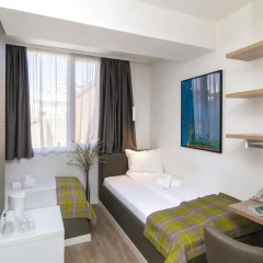Hotel Belgrade Inn 3* Улучшенный номер с различными типами кроватей фото 5