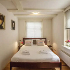 Апартаменты Old Masters Apartment комната для гостей фото 5