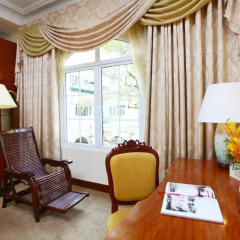Hotel Continental Saigon 4* Улучшенный номер с различными типами кроватей фото 9