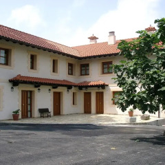 Отель Apartamentos Rurales la Taberna парковка