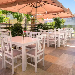 Отель PATIRAS Deluxe B&B питание