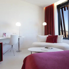 Hotel Porta Fira 4* Sup 4* Улучшенный номер с различными типами кроватей фото 3