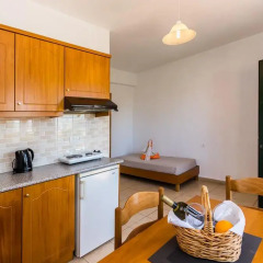 Отель Asterias Village Resort Апартаменты с различными типами кроватей фото 9
