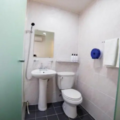 Cheese Hotel Myeongdong 2* Стандартный номер с различными типами кроватей фото 9