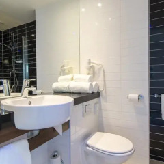 Отель Holiday Inn Express Utrecht - Papendorp 3* Стандартный номер с различными типами кроватей фото 7