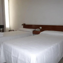 Отель Hostal Americano комната для гостей фото 4