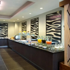 Отель Aloft Cancun Мексика, Канкун - 3 отзыва об отеле, цены и фото номеров - забронировать отель Aloft Cancun онлайн питание фото 2