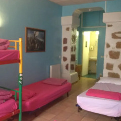 Отель Faubourg Montmartre Guest House 2* Кровать в общем номере