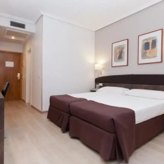 Hotel Villamadrid 4* Стандартный номер с двуспальной кроватью фото 4
