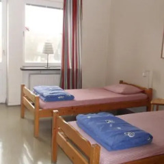 Отель Stf Hostel Malmo Eriksfalt Швеция, Мальме - отзывы, цены и фото номеров - забронировать отель Stf Hostel Malmo Eriksfalt онлайн комната для гостей фото 2