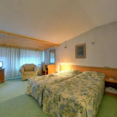 Plaza Family Hotel 3* Стандартный номер фото 6
