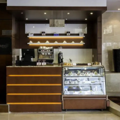 Отель Howard Johnson Bur Dubai ОАЭ, Дубай - 1 отзыв об отеле, цены и фото номеров - забронировать отель Howard Johnson Bur Dubai онлайн питание