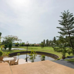 Отель Lake View Villa
